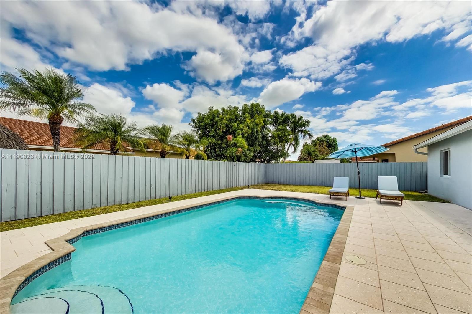 MAJESTIC ESTATES 1ST ADDN - Residential