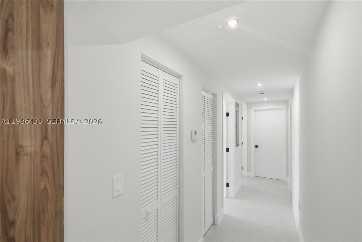W MIAMI SHORES SEC B - Residential
