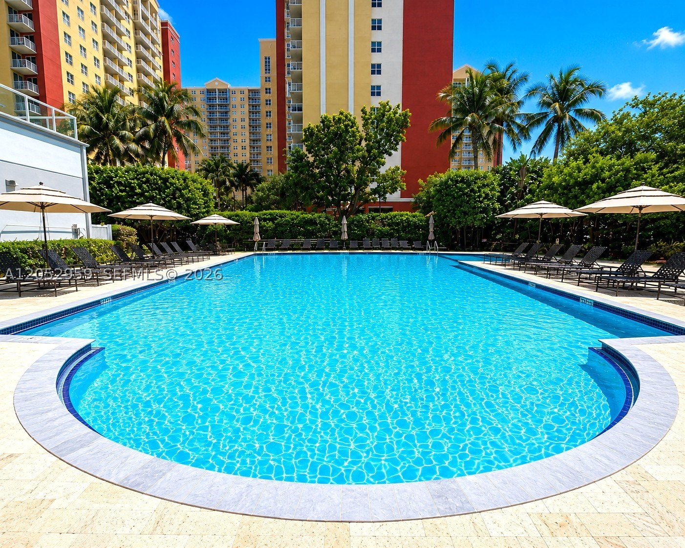 GOLDEN BAY CLUB CONDO - Residential Lease