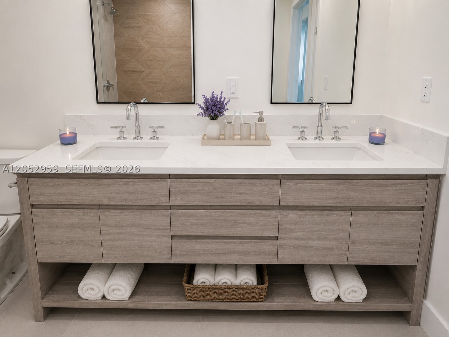 GOLDEN BAY CLUB CONDO - Residential Lease