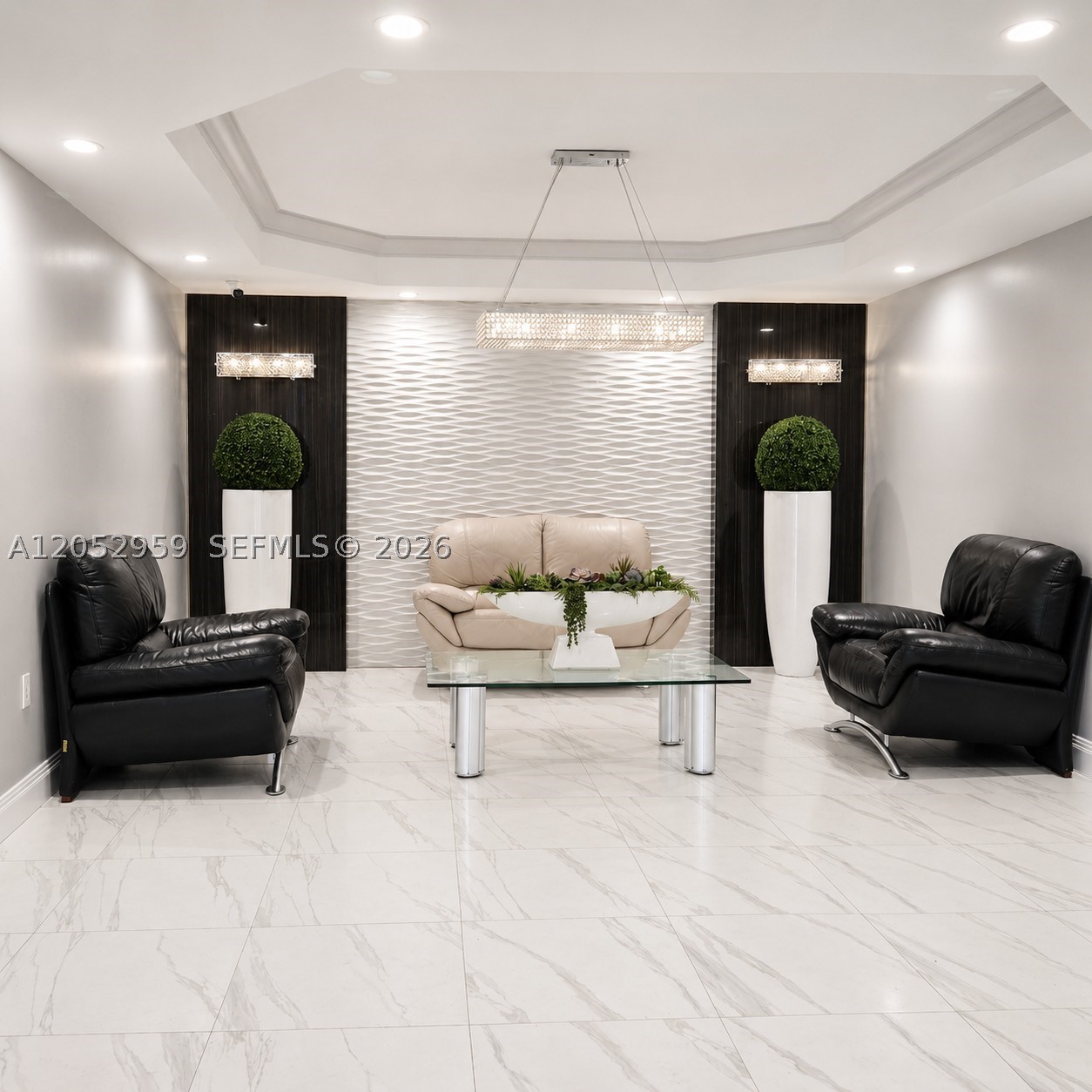 GOLDEN BAY CLUB CONDO - Residential Lease