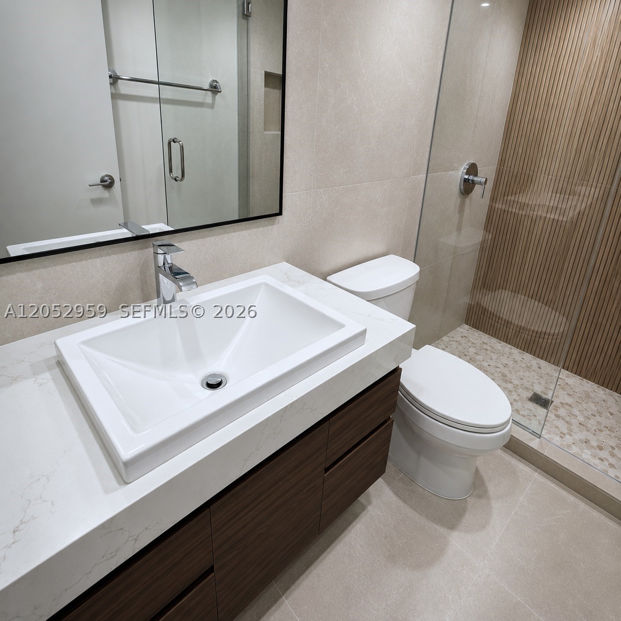 GOLDEN BAY CLUB CONDO - Residential Lease