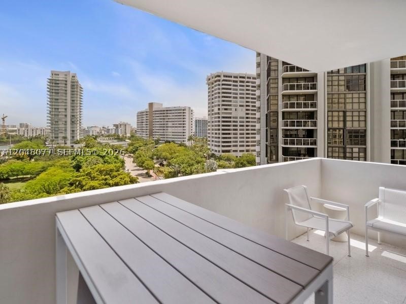 ISLAND TERRACE CONDO - Residential