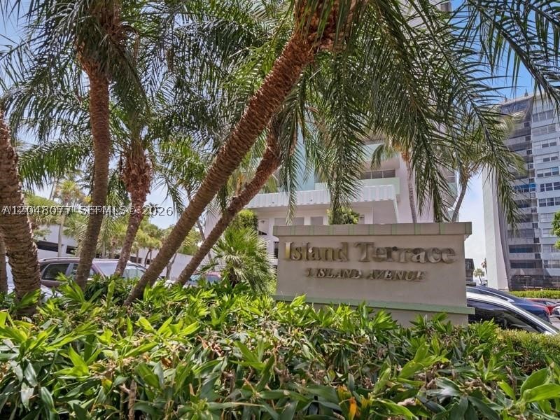 ISLAND TERRACE CONDO - Residential