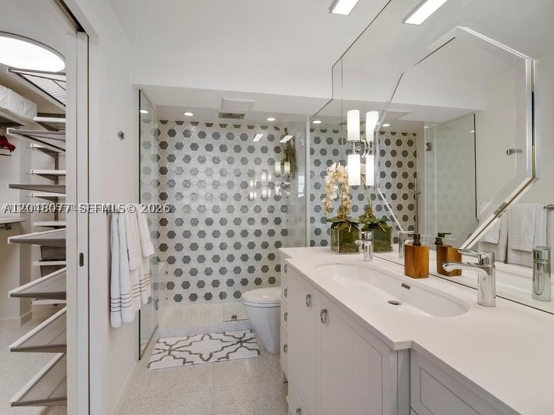 ISLAND TERRACE CONDO - Residential