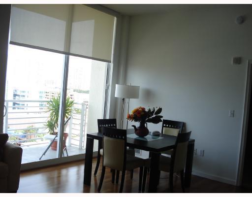 VENTURE AT AVENTURA EAST - Residential Lease