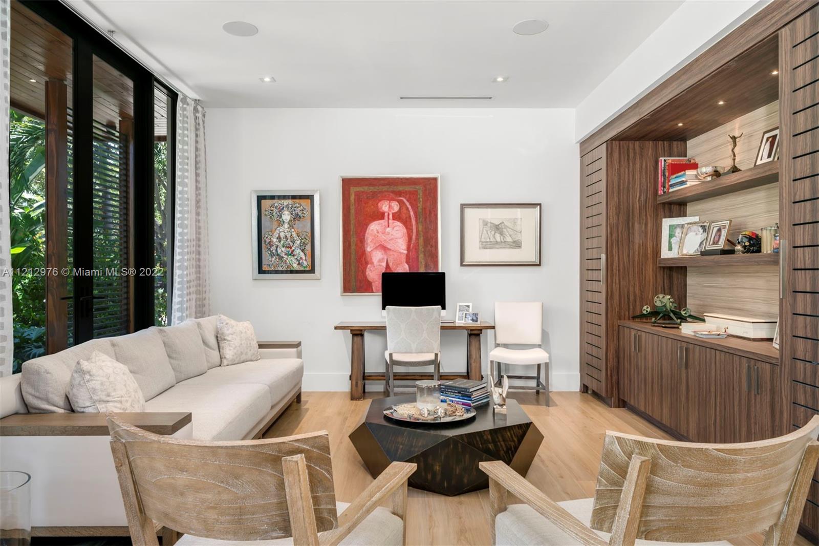 FAIRGLADE PARK - Residential