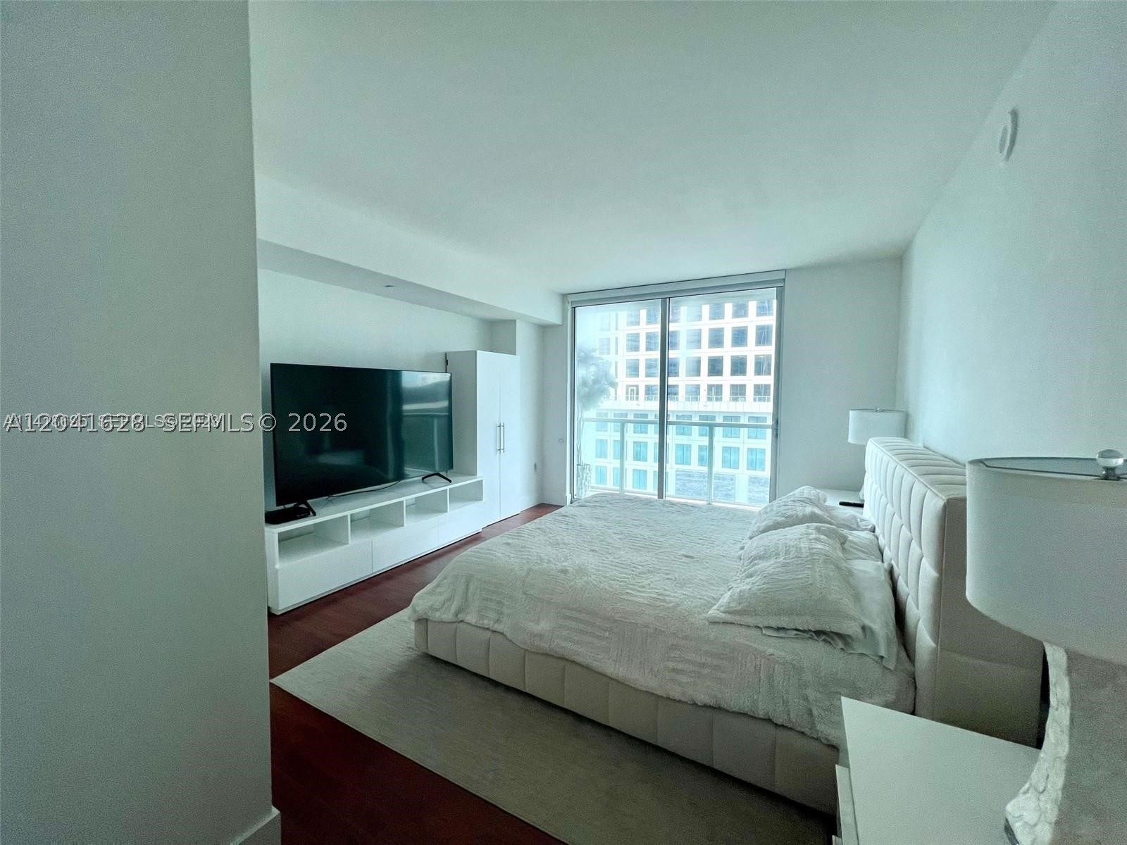 500 BRICKELL EAST CONDO - Residential