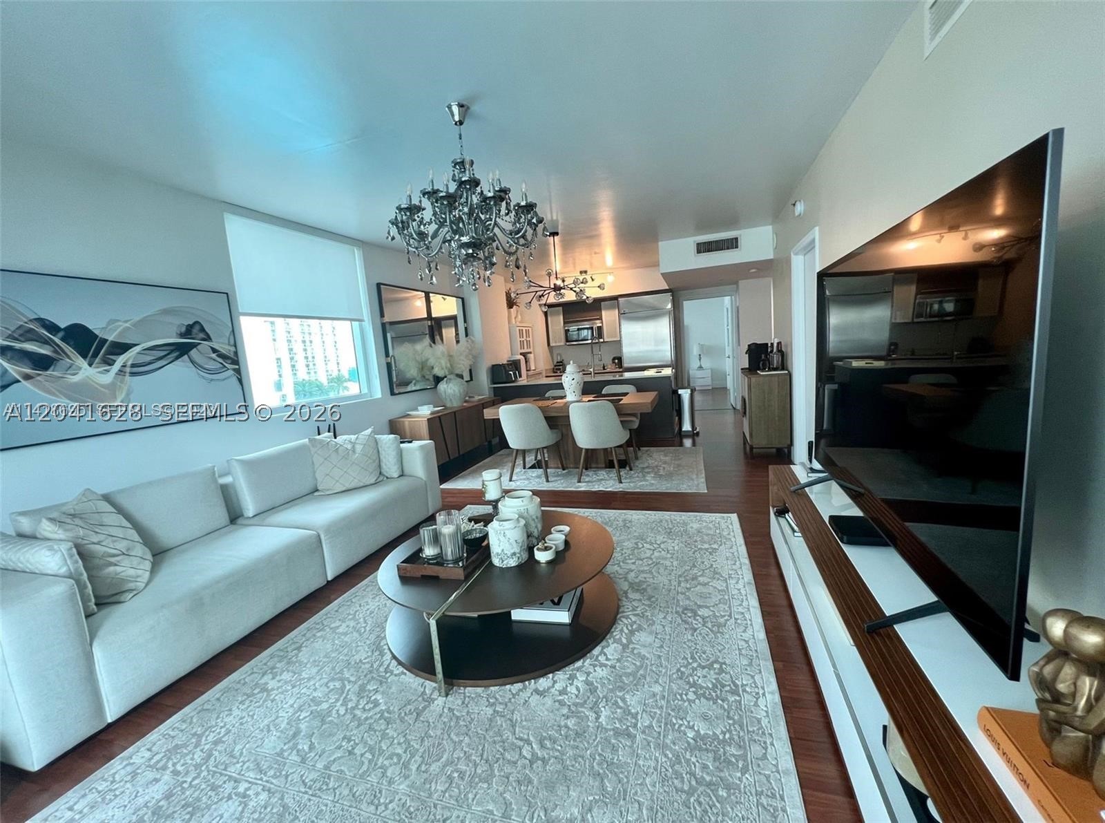 500 BRICKELL EAST CONDO - Residential