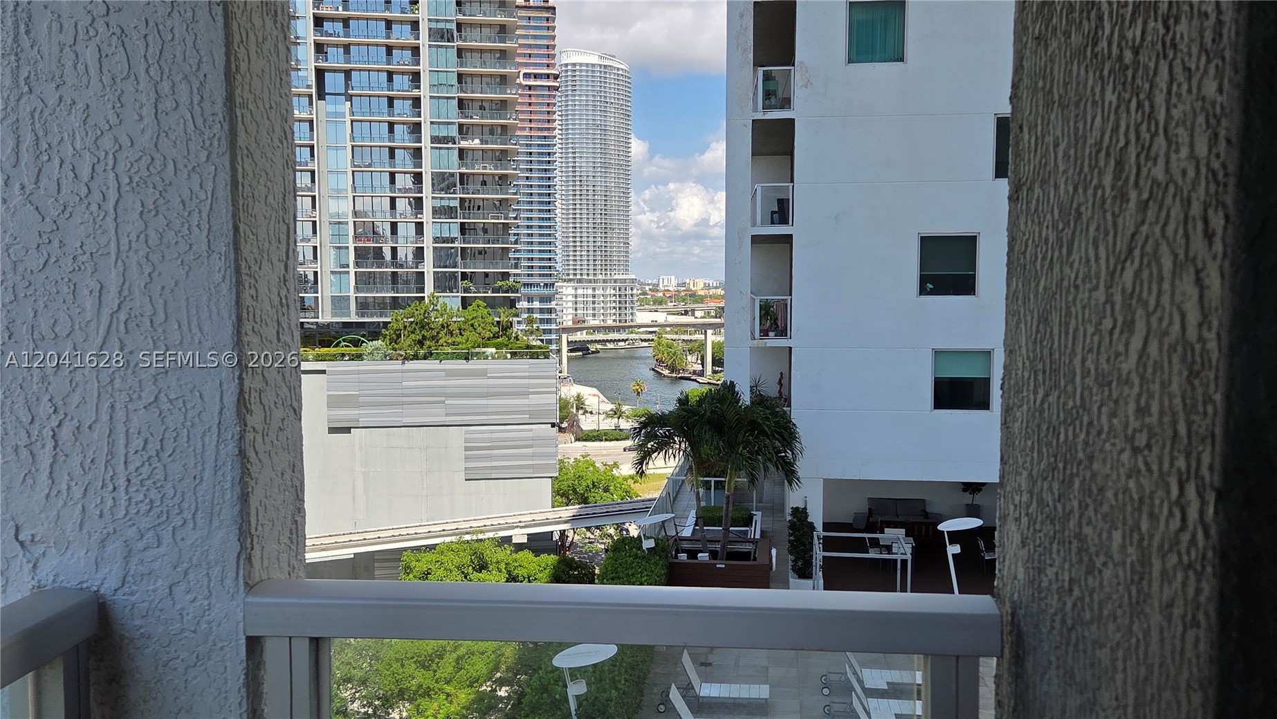500 BRICKELL EAST CONDO - Residential