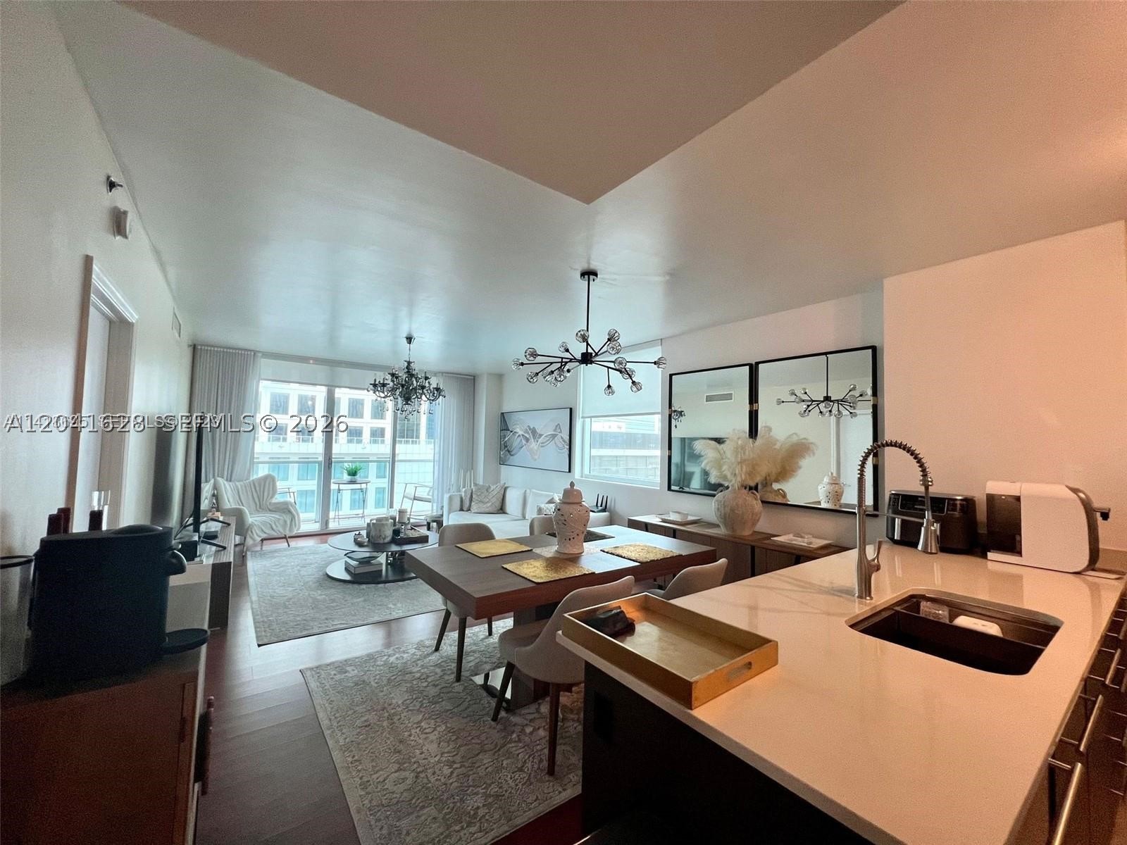500 BRICKELL EAST CONDO - Residential