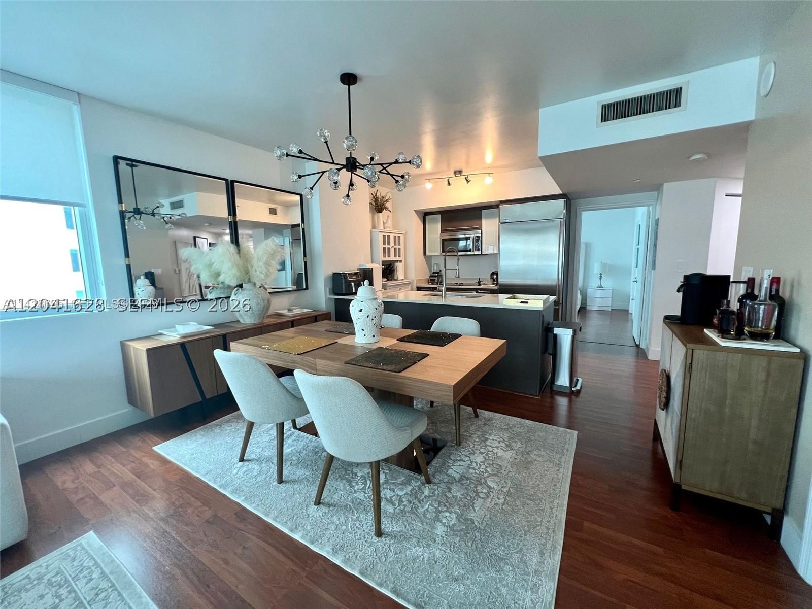 500 BRICKELL EAST CONDO - Residential