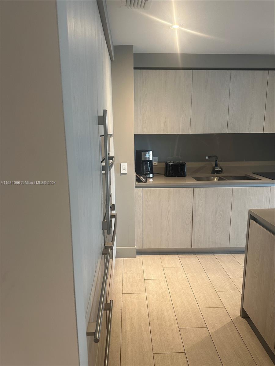 4010 SOUTH OCEAN CONDO - Residential