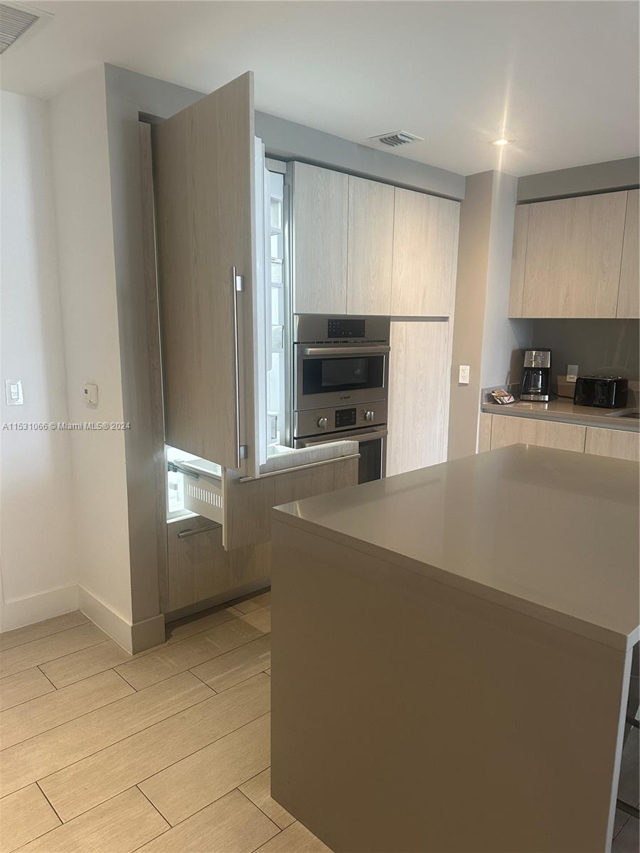 4010 SOUTH OCEAN CONDO - Residential