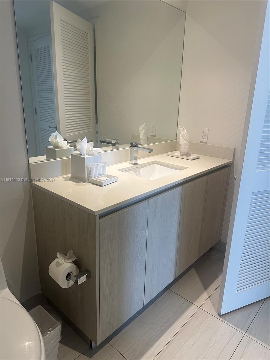 4010 SOUTH OCEAN CONDO - Residential