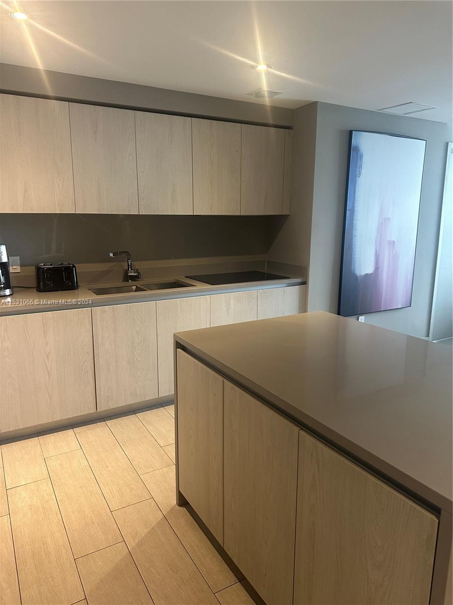 4010 SOUTH OCEAN CONDO - Residential