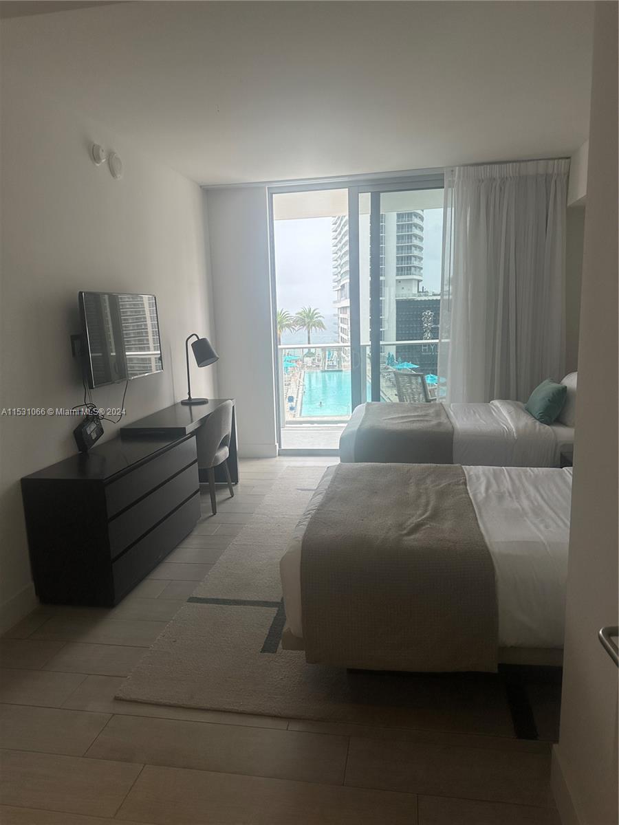 4010 SOUTH OCEAN CONDO - Residential