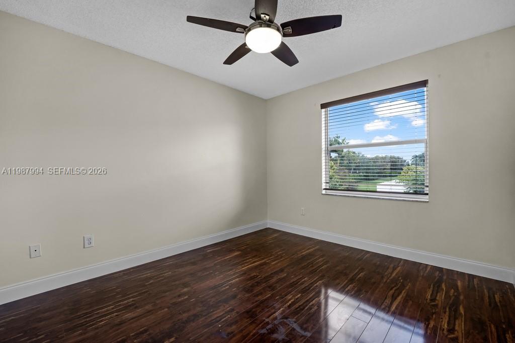 LAKES OF WESTERN PINES RE - Residential