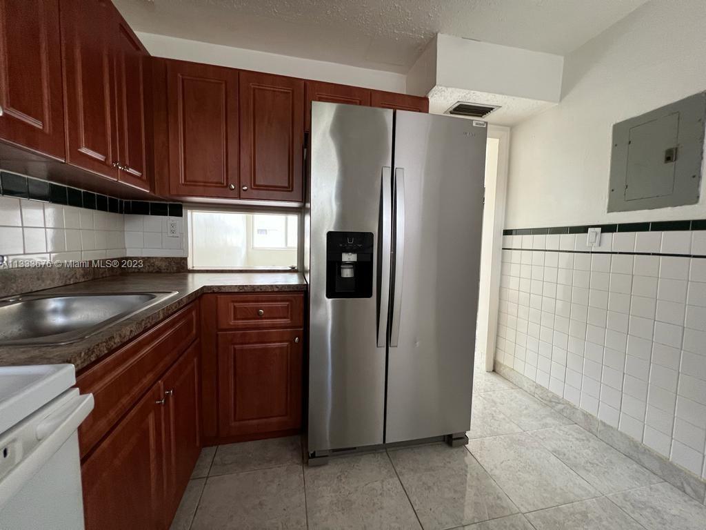 CHESTNUT HILL CONDO - Residential Lease