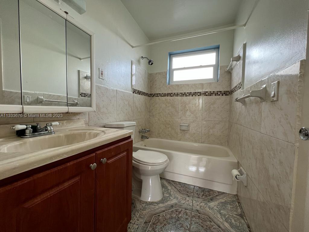 CHESTNUT HILL CONDO - Residential Lease