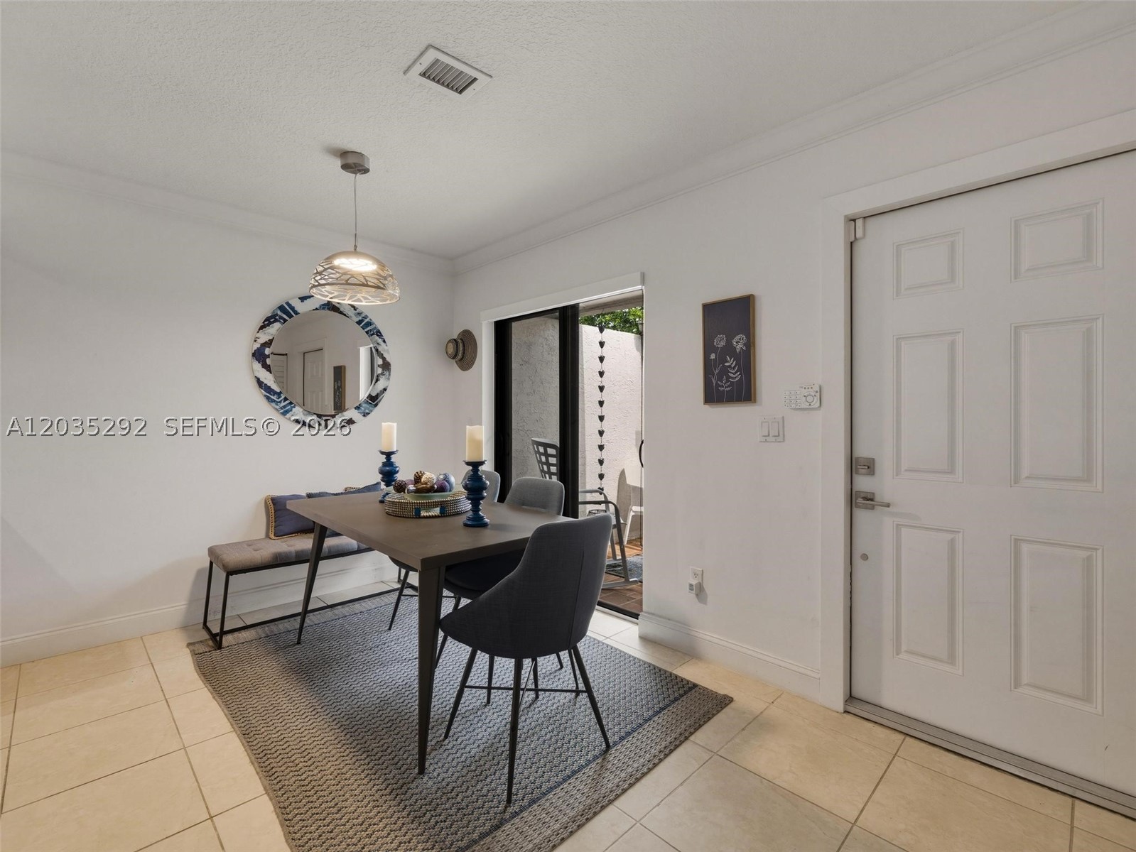 KINGS COURT WEST - Residential Lease