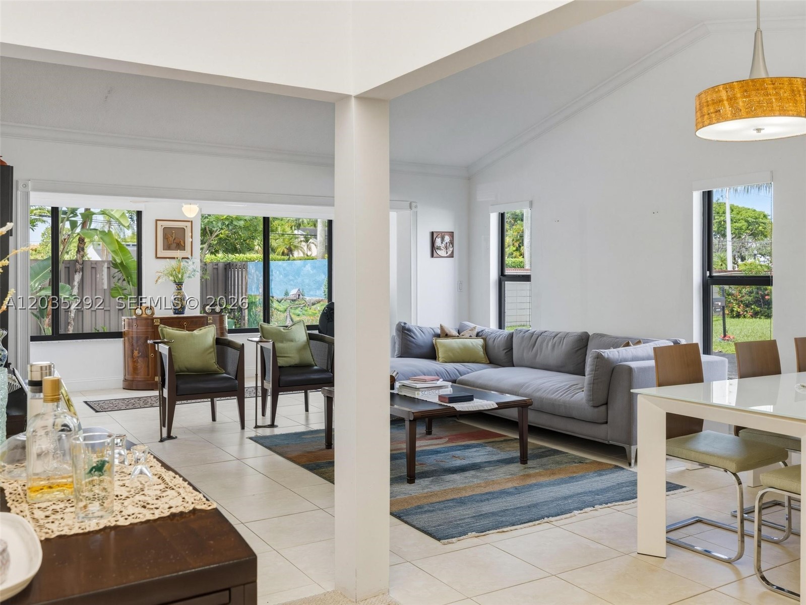 KINGS COURT WEST - Residential Lease