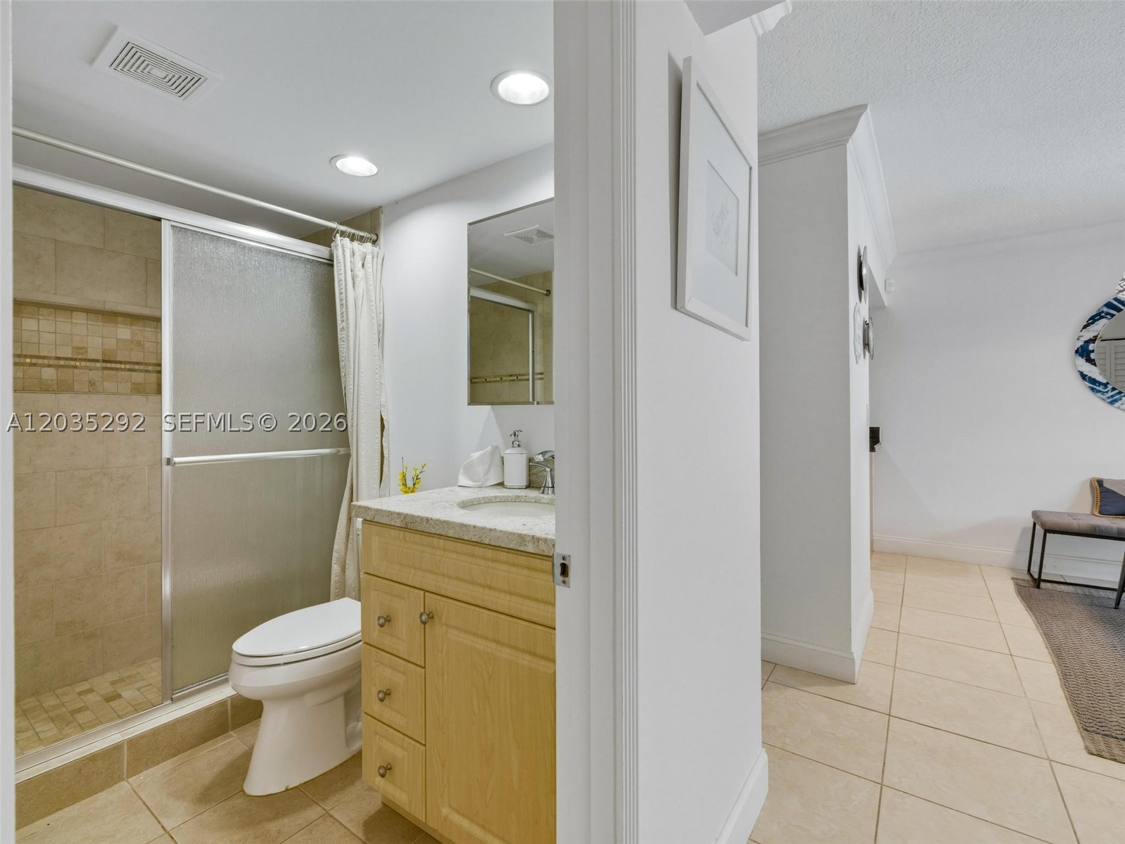 KINGS COURT WEST - Residential Lease