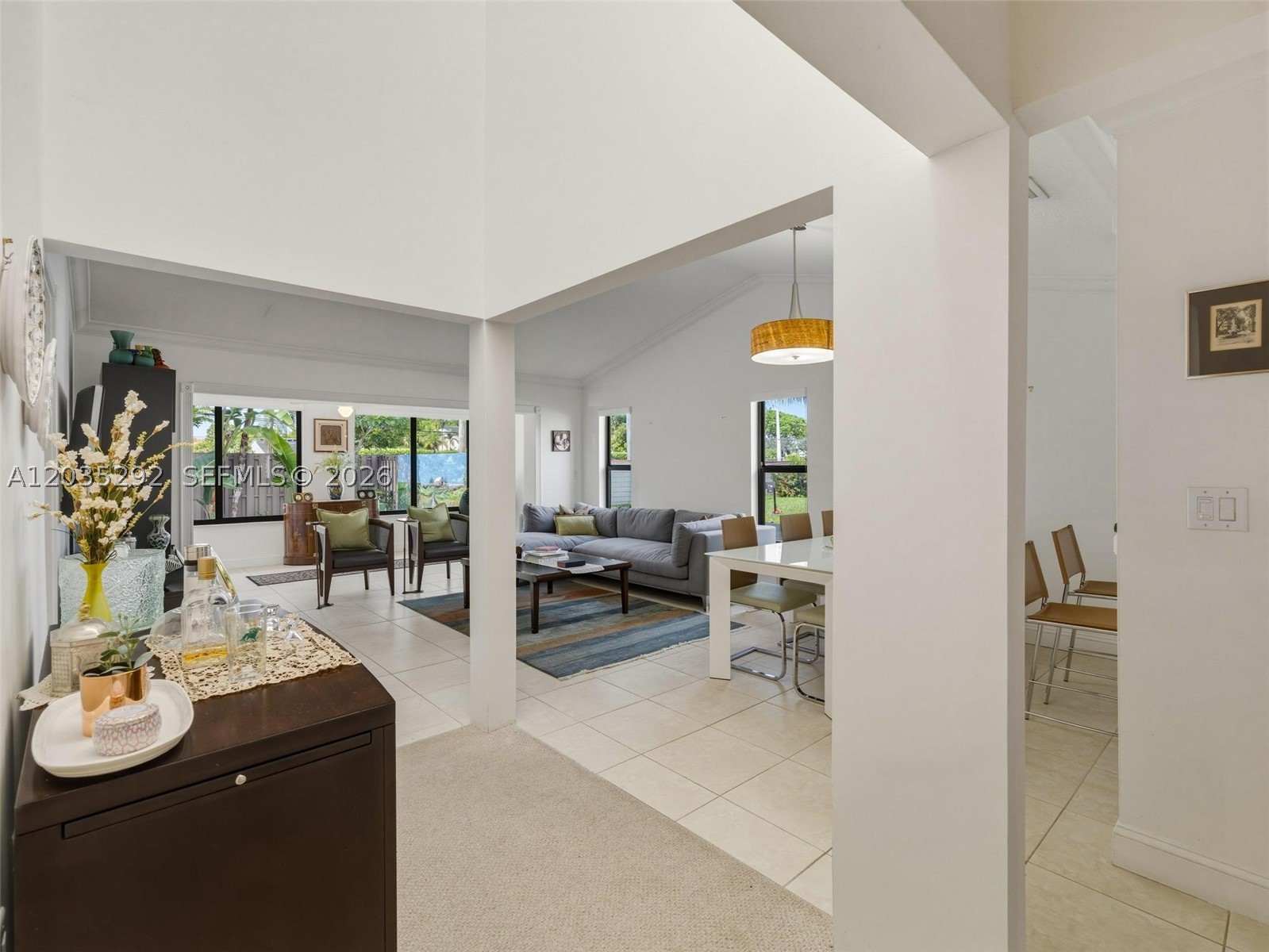 KINGS COURT WEST - Residential Lease