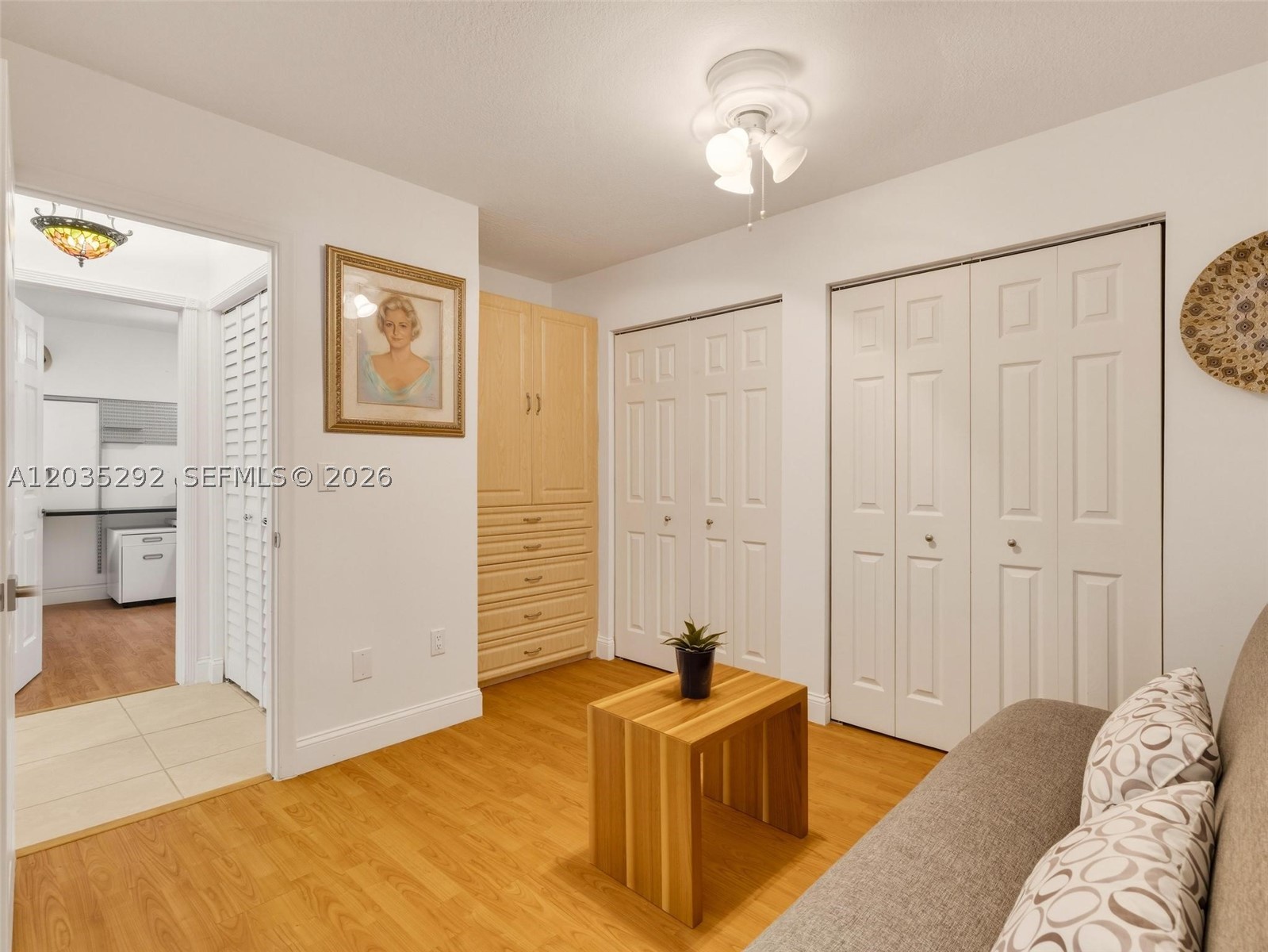 KINGS COURT WEST - Residential Lease