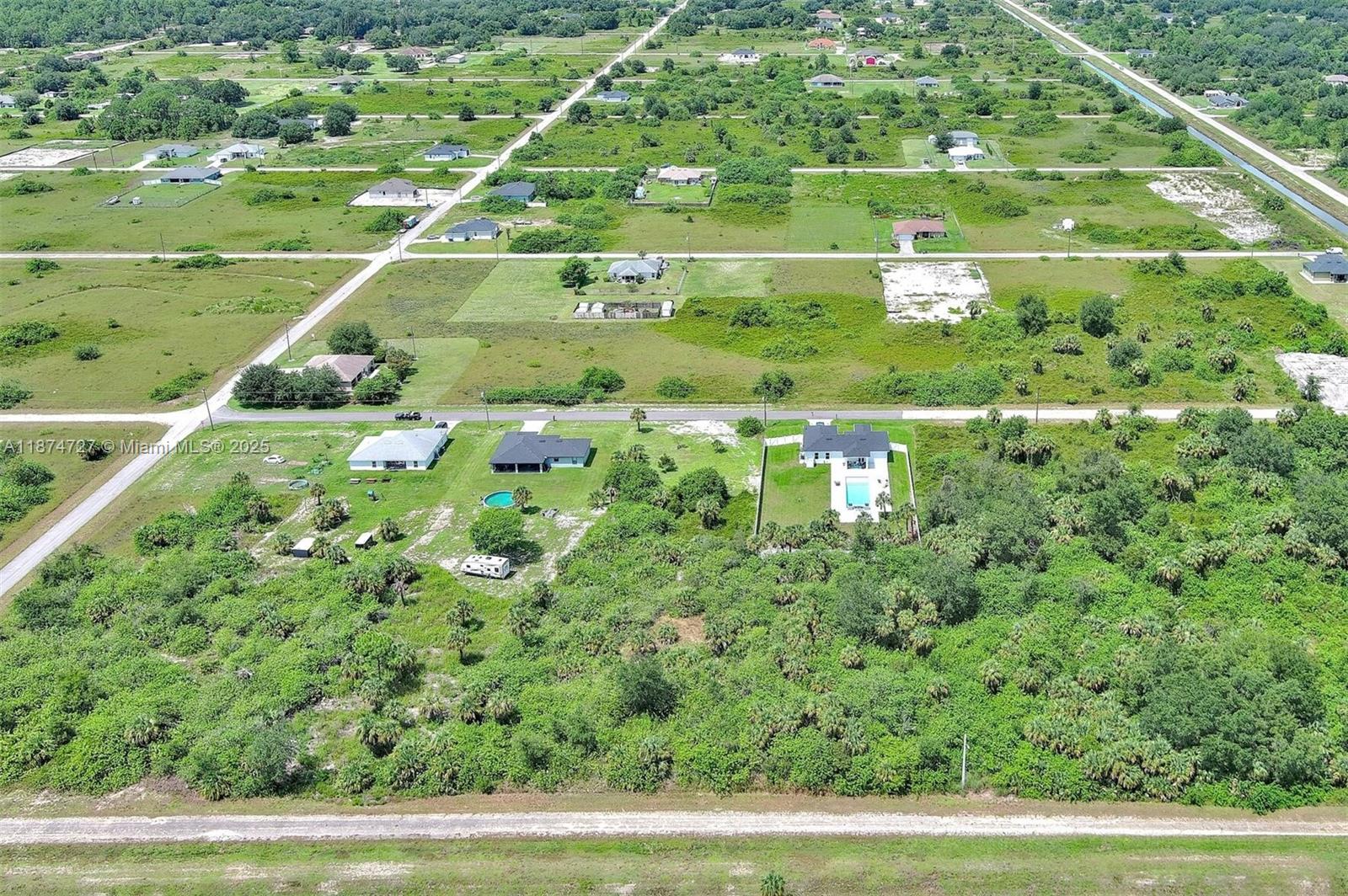 LEHIGH ACRES - Land