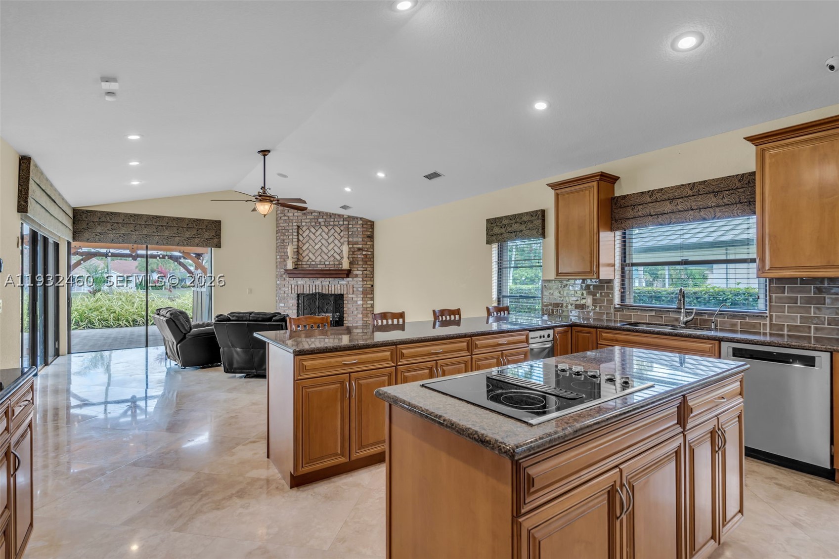 WOODMONT TRACT 62 - Residential