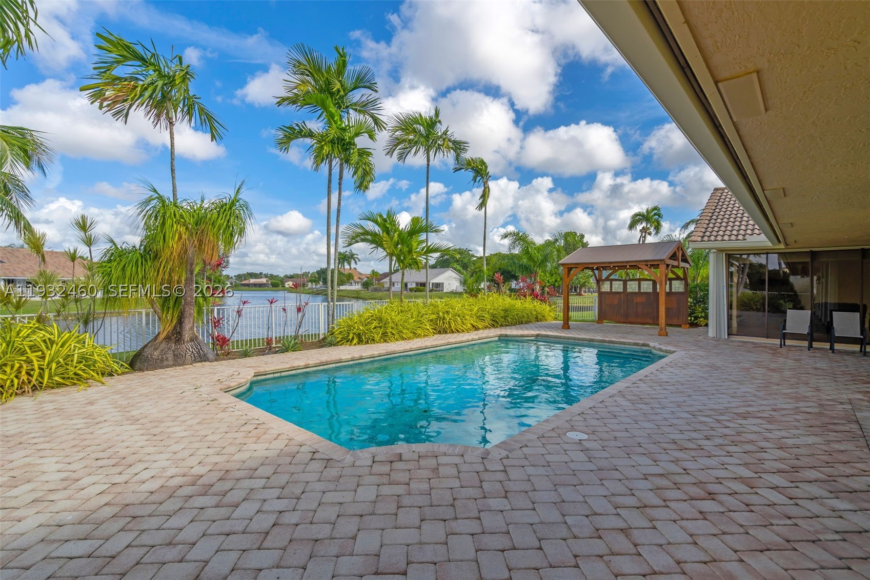 WOODMONT TRACT 62 - Residential