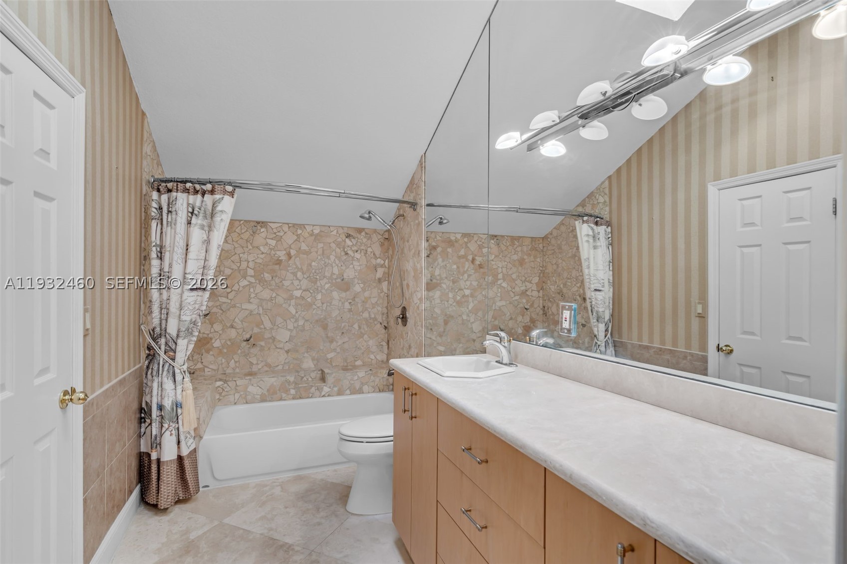 WOODMONT TRACT 62 - Residential