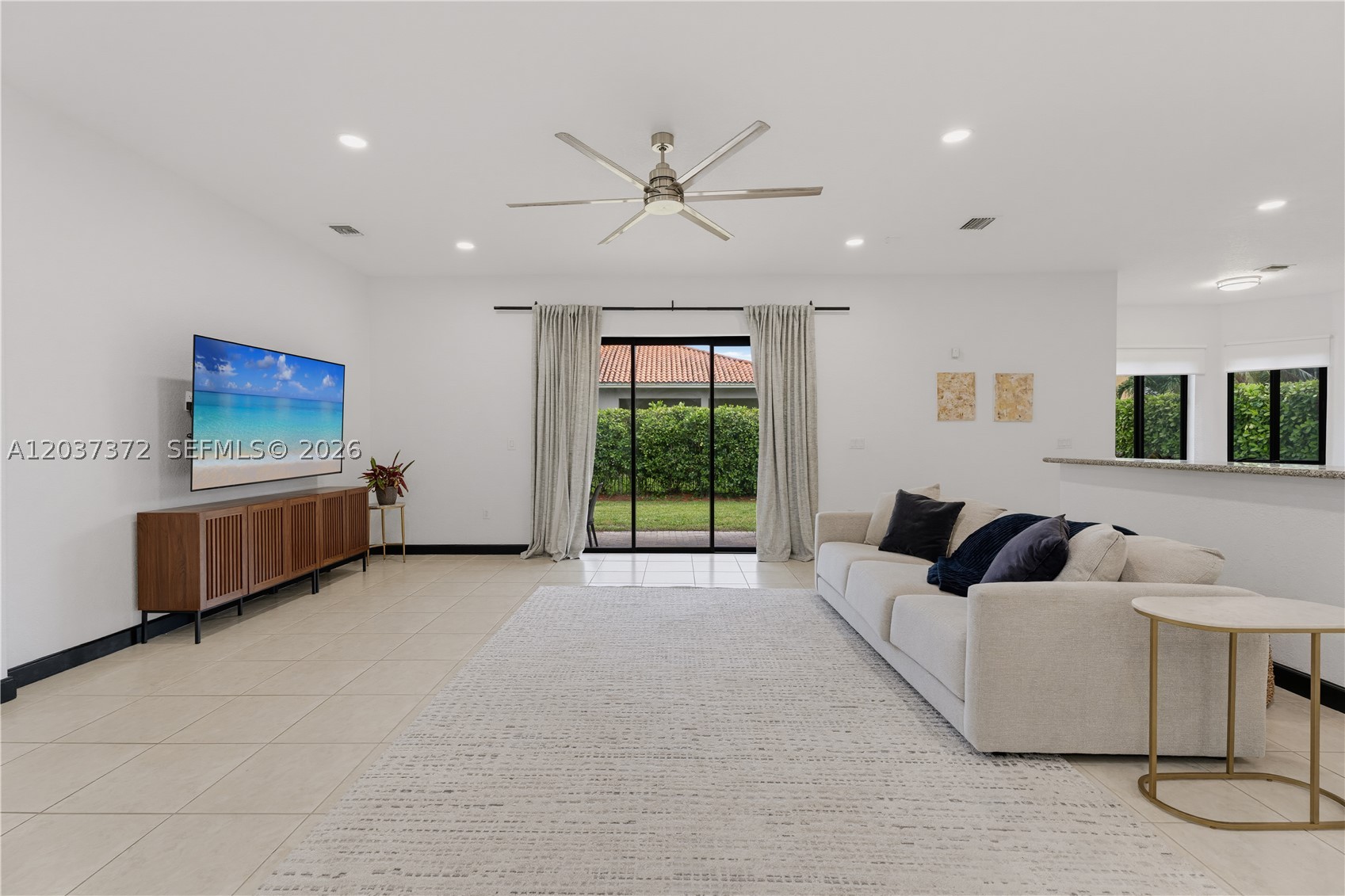 CUTLER CAY - Residential