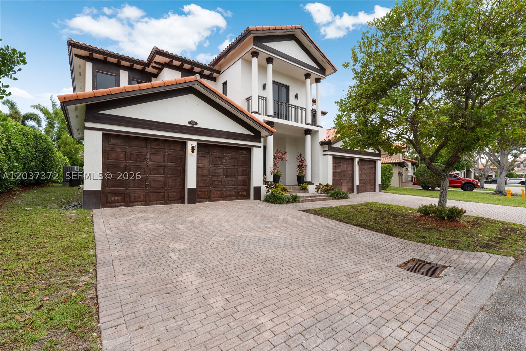 CUTLER CAY - Residential