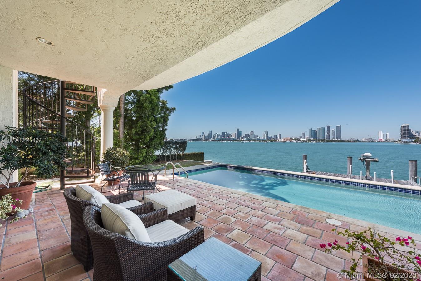 SAN MARINO ISLAND - Residential