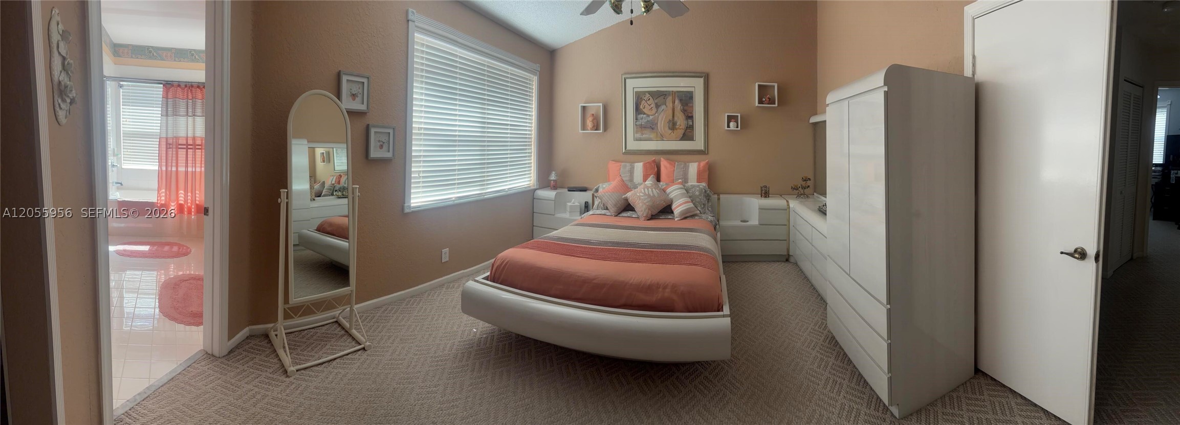 PEMBROKE SHORES 157-22 B - Residential