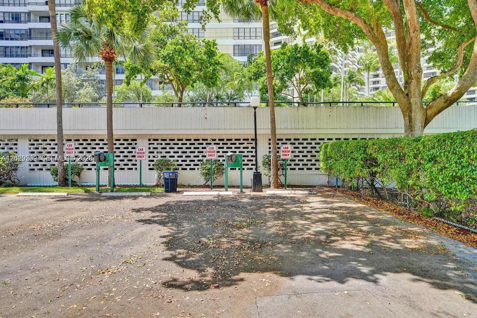 OLYMPUS CONDO PHASE - Residential Lease