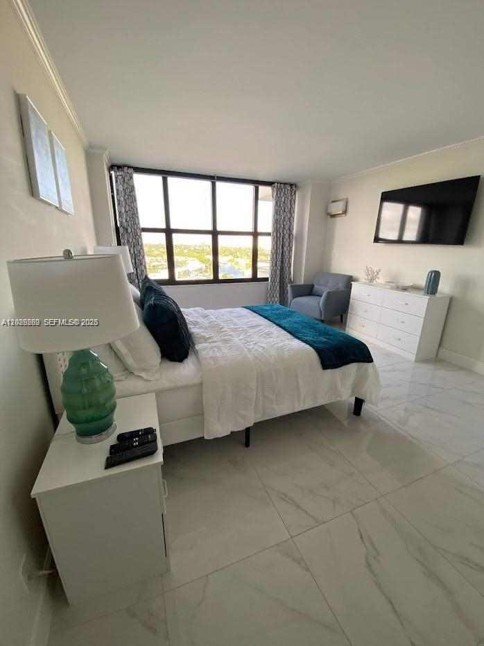 OLYMPUS CONDO PHASE - Residential Lease