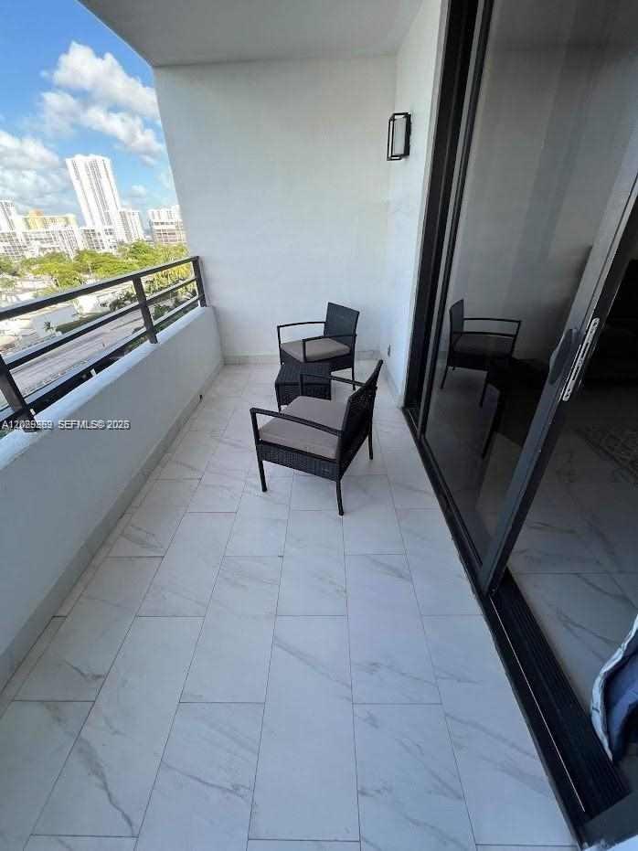 OLYMPUS CONDO PHASE - Residential Lease