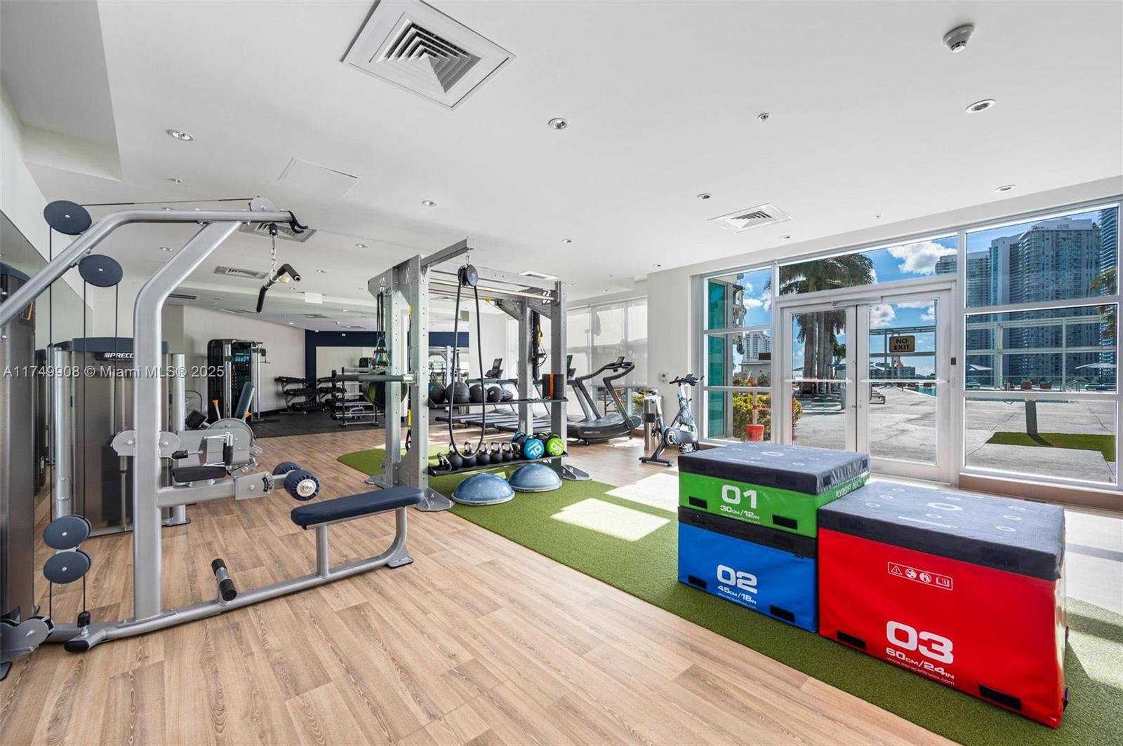 FOUR MIDTOWN MIAMI CONDO - Residential Lease