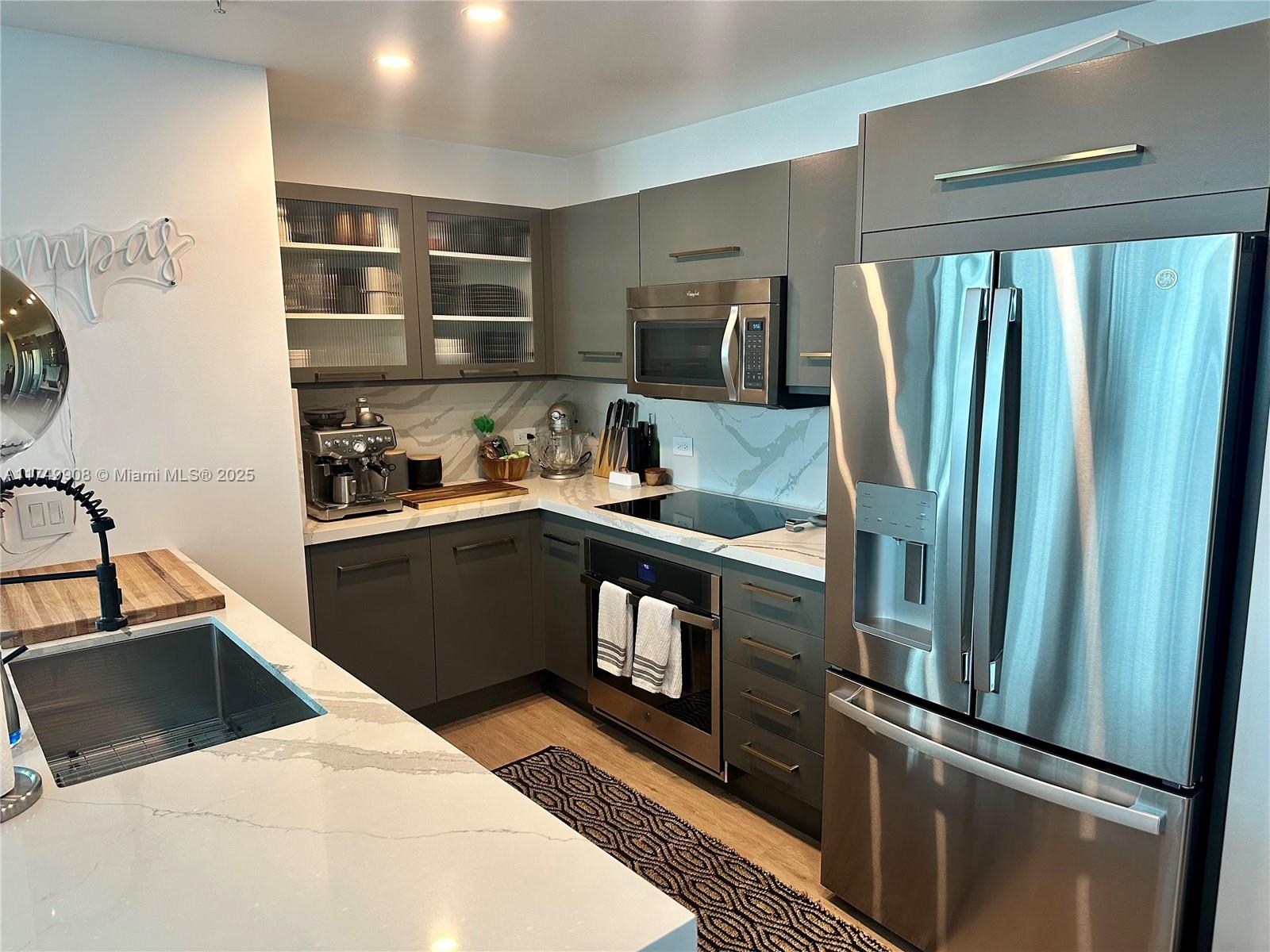 FOUR MIDTOWN MIAMI CONDO - Residential Lease