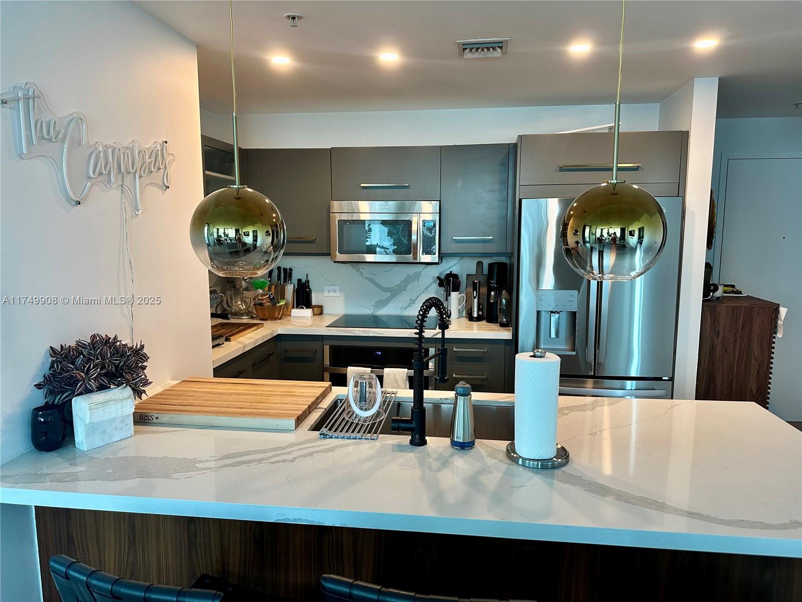 FOUR MIDTOWN MIAMI CONDO - Residential Lease