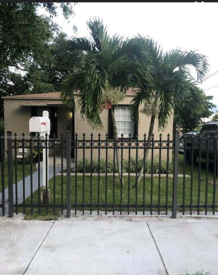 Tastefully renovated, Spacious residence ceramic floor 
Beautifully renovated kitchen with granite.
Lovely gardens 3-bedroom, 2-bathroom home in the community of Miami, Florida spacious residence features a well-designed.
Kitchen includes granite countertops, high-end stainless-steel appliances and quality cabinetry.  Enjoy serene house.  All conveniently located just minutes from shopping, dining. No HOA