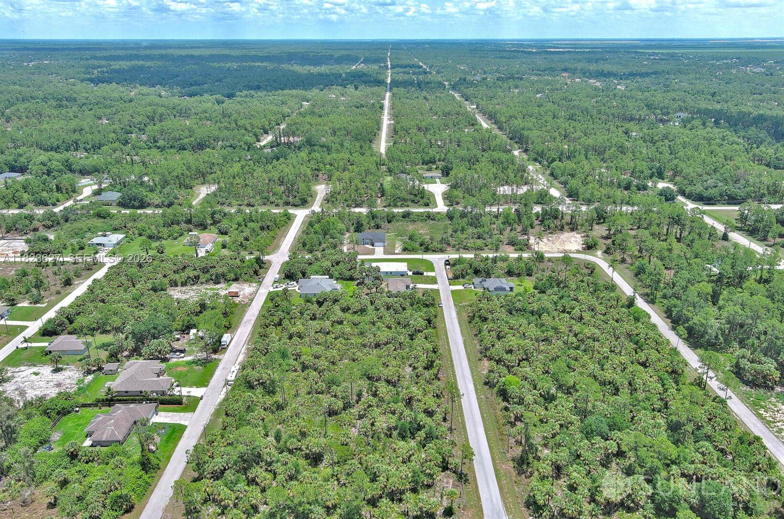 LEHIGH ACRES - Land