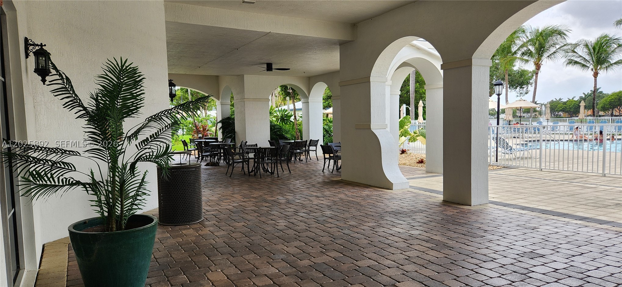 ISLANDS AT DORAL NORTHWES - Residential