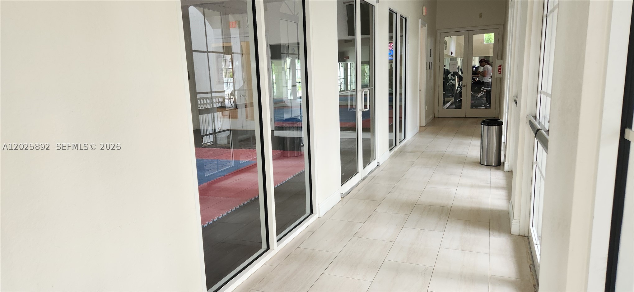 ISLANDS AT DORAL NORTHWES - Residential
