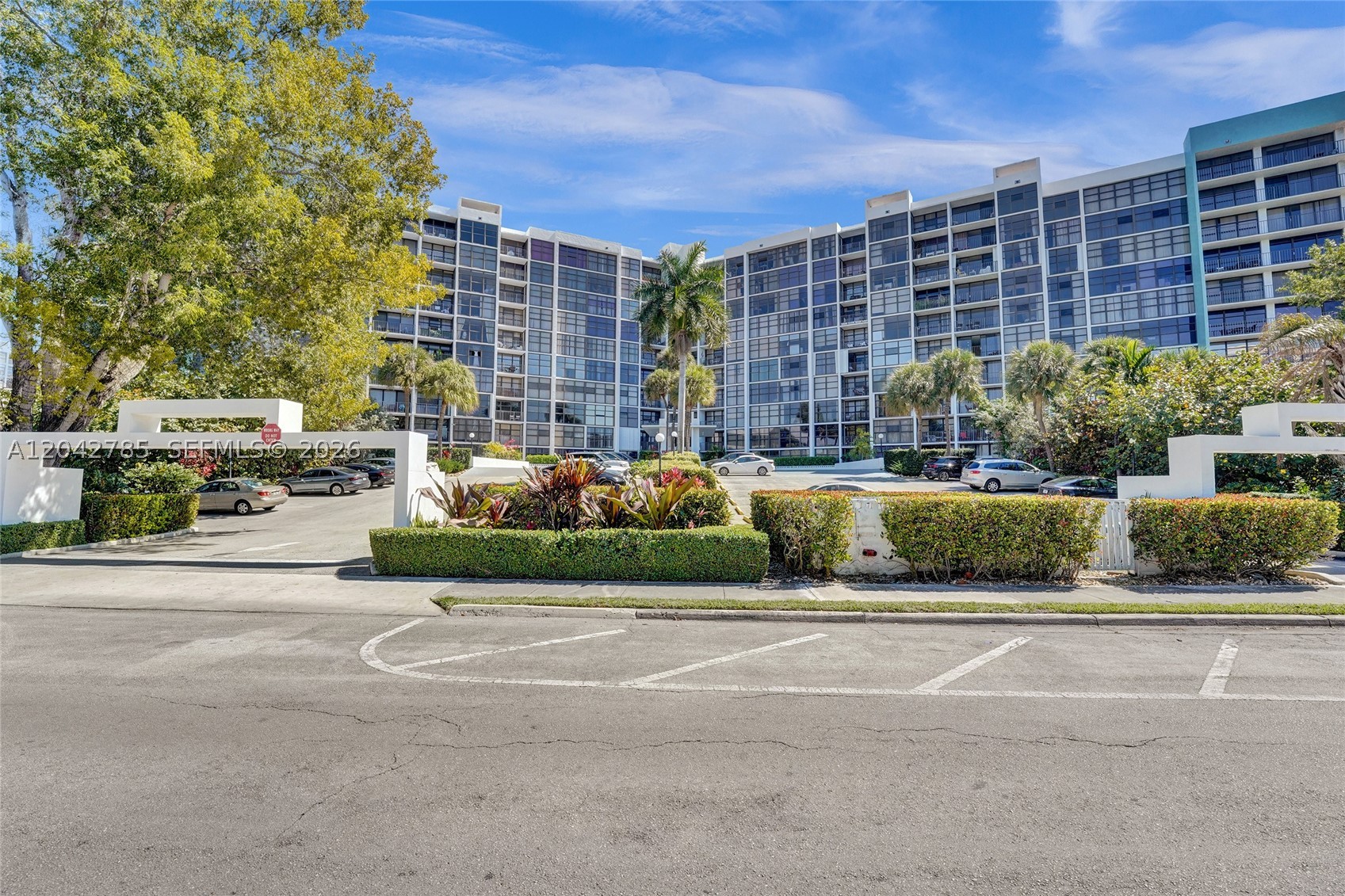 TOWERS OF OCEANVIEW EAST - Residential