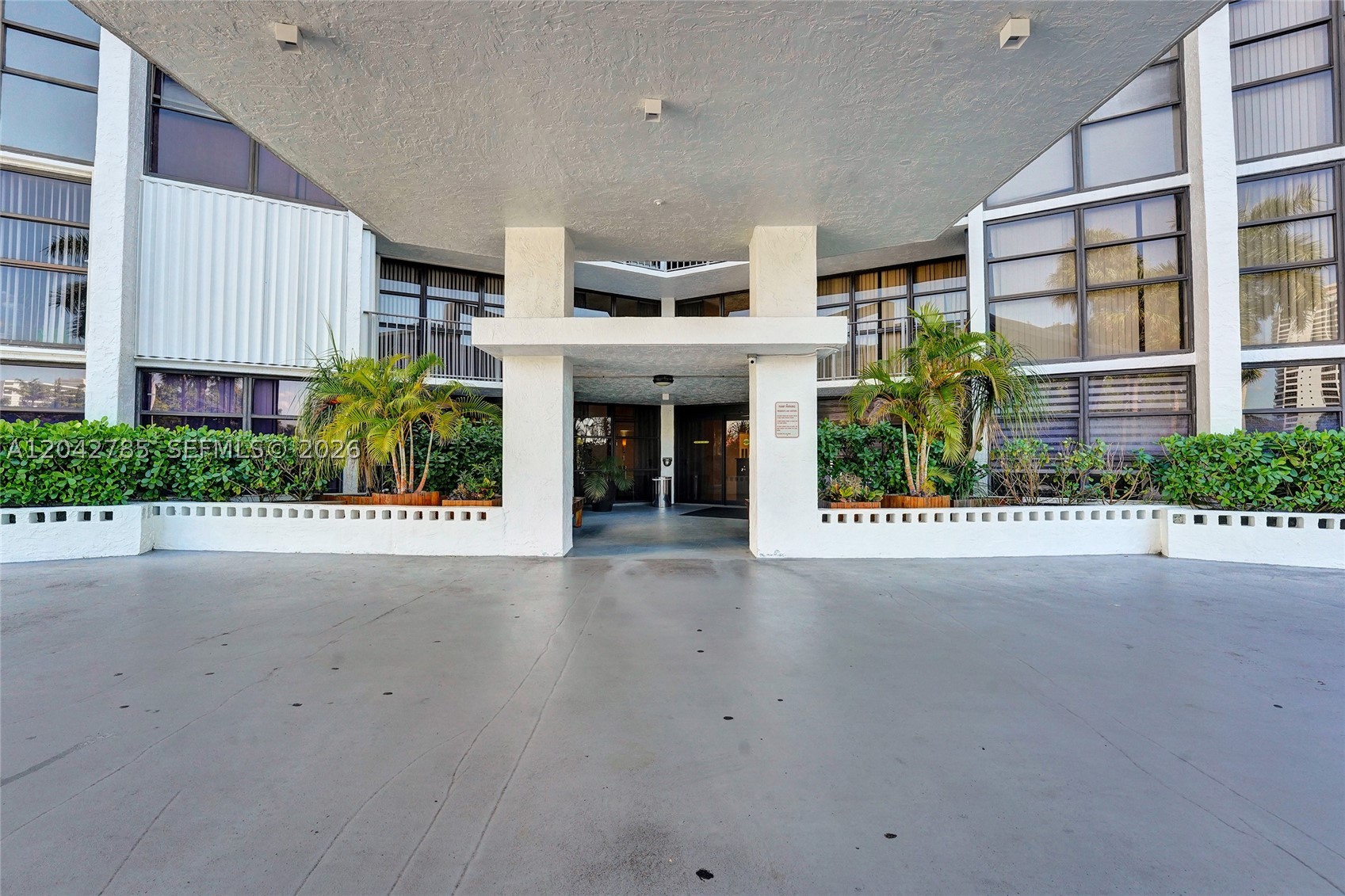 TOWERS OF OCEANVIEW EAST - Residential