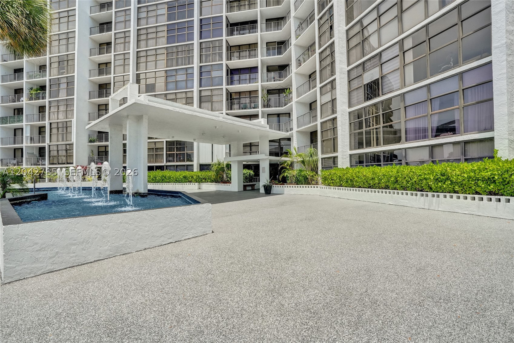 TOWERS OF OCEANVIEW EAST - Residential